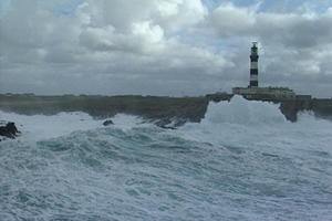 Tempete phare du Creach